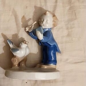 Statue In Enamel Gda